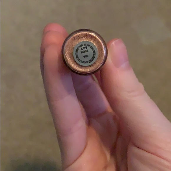 MAC PIGMENT - Picture 2 of 2